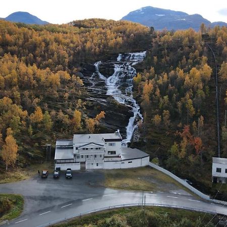 Storfossen Hostel Gratangen Eksteriør bilde